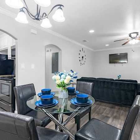 Family Friendly 2Bdrm-Walk To At&T/Cowboys Stadium Arlington Zewnętrze zdjęcie